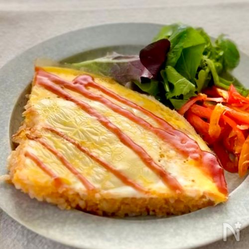 包まない！まさかの【ピザオムライス】家族分が一度に完成♪