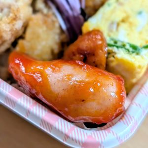 まゆのの作ってみた!投稿(ソーセージのチリ炒め【食材ひとつ】【お弁当】)
