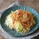 【5分・あと1品】抱えて食べたいハムとキャベツのサラダ。