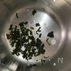 【わかめと大根の味噌汁】大根の旨味がたまらない☆王道の味噌汁の工程1