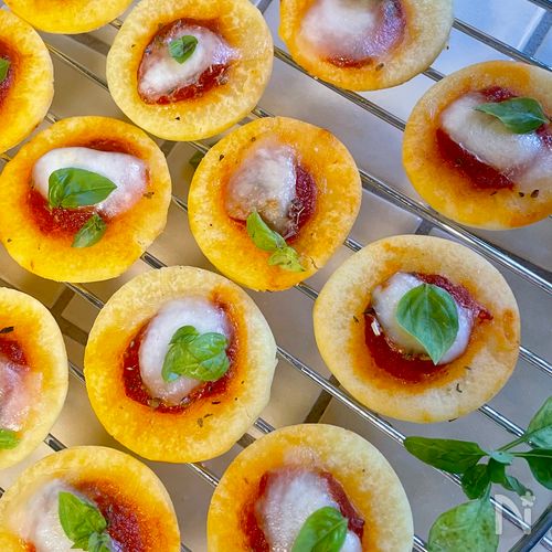 発酵なしで即完成！フチがカリッのグルテンフリーミニピザ