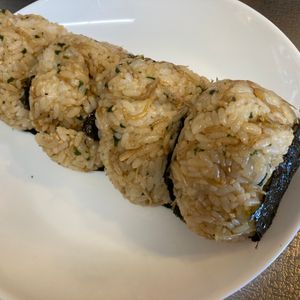 くだもの大好き🧡の作ってみた!投稿(3分で究極のにぎり飯！子どもも大好き♪『しらすおにぎり』)