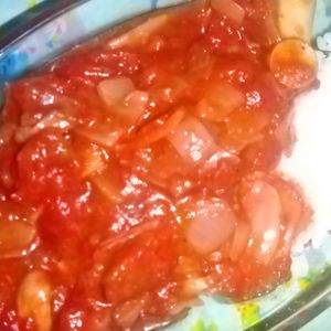 ぴよぴよしぃの作ってみた!投稿(【チキンと半熟たまごのトマト煮】虜になるおいしさ…♡)