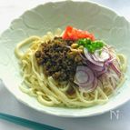 ＊冷やし肉味噌うどんカレー風味＊