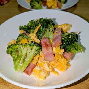 joe sanの作ってみた!投稿(ブロッコリーの塩ダレ炒め)