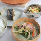 春キャベツの豆乳味噌スープ§生姜の風味が美味しい食べるスープ