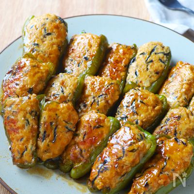 鶏ひきで☆【ピーマンの肉詰めの甘酢照り焼き】お弁当にも♪