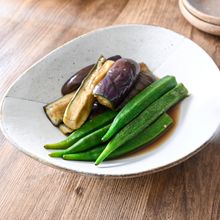 レンジで簡単!《なすとオクラのわさび風味煮浸し》