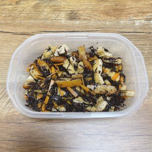 1085992の作ってみた!投稿(しっとりやわらか♪優しい和食🥰ひじきと豆腐の五目煮✨)