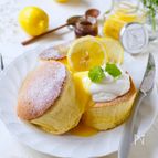爽やか！レモン・スフレパンケーキ【レモンソース・厚焼き】