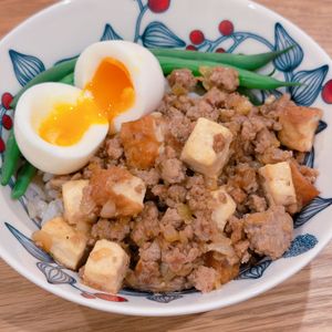 ミルクの作ってみた!投稿(【お手軽食材で！】豚こまと厚揚げのお手軽ルーローハン)
