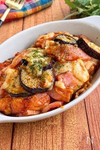 ワンパン10分♪【ベーコンとナスのチーズ焼き】
