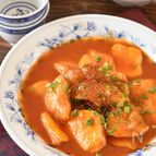 甘酸っぱい♪鶏むね肉のケチャップ煮込み