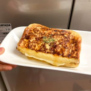 ケの作ってみた!投稿(ふわとろ食感♡『ハムとチーズのフレンチトースト』やみつきの味)