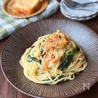 【鶏皮とほうれん草のうま塩パスタ】節約/旨味凝縮