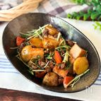 簡単おかず！新じゃがいもと厚揚げのひき肉炒め煮