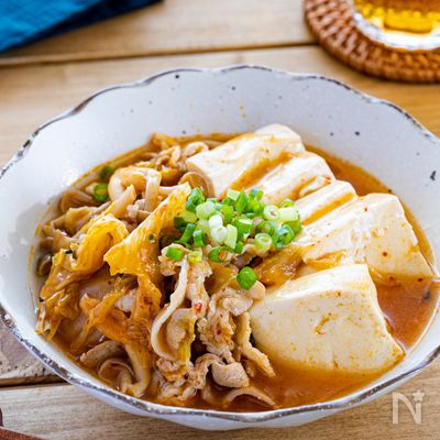 調味料1つだけ!うま辛キムチ肉豆腐