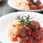 あらびきミートボールのさっとトマト煮