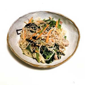 ごんべすの作ってみた!投稿(ほうれん草たっぷり《しらたきチャプチェ》)