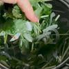 ワンパン本格！【ホタルイカのパエリア】の工程1