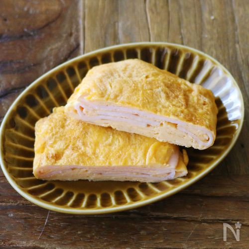 初心者さん必見!簡単【折り畳み卵焼き】ハム入りで美味しい♡