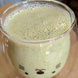まゆのの作ってみた!投稿(栄養満点♡ゴーヤとバナナのスムージー)