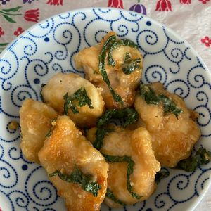 万福の作ってみた!投稿(ワンパン10分！【鶏むね肉の大葉味噌炒め】ご飯すすむ♩)