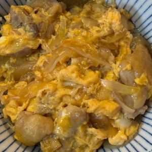 とーるじーじの作ってみた!投稿(短時間でもしっかりしたコクと味♪『とろとろ親子丼』)