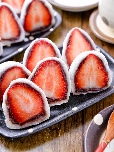 切り餅いちご大福】余った切り餅で♡レンチンスイーツ