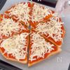食パンで簡単！クリスマスツリーピザの工程3