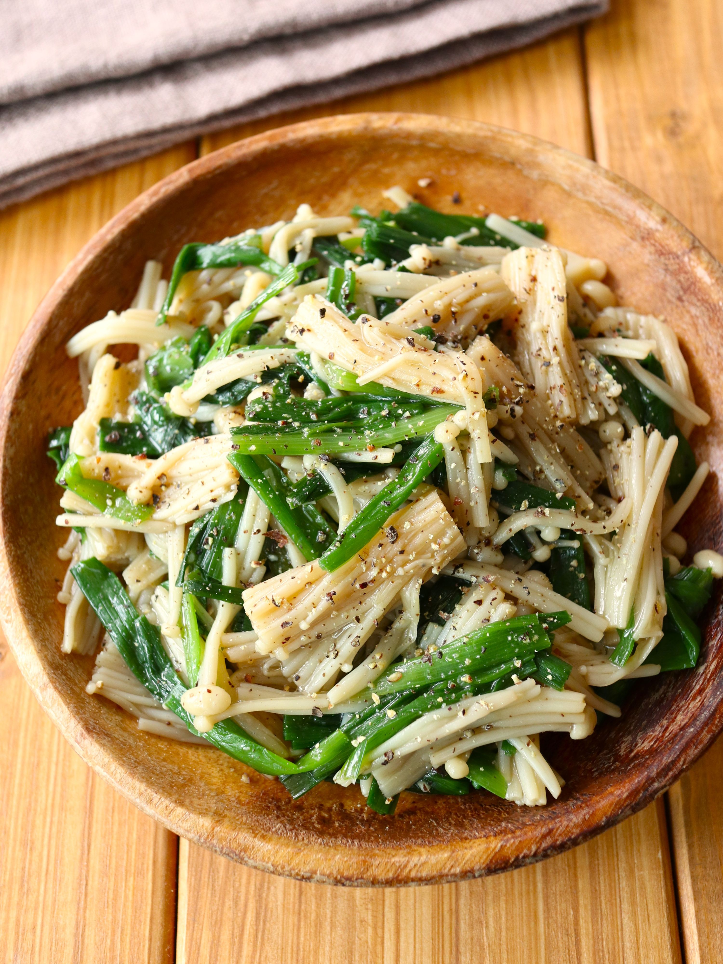 レンジ5分！【無限にらえのき】胡麻油香るシャキシャキ食感♩ | レシピ