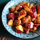 『鶏肉とさつまいもの甘辛炒め』ほっこりおいしい秋の味覚♪