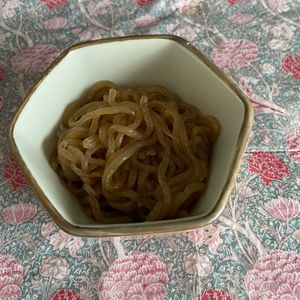 万福の作ってみた!投稿(＼食材1つで簡単／レンジで完結【糸蒟蒻の甘辛胡麻和え】)