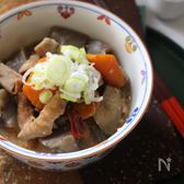 居酒屋さんのもつ煮こみ。