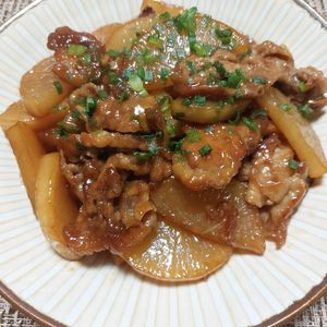 よっこの作ってみた!投稿(【ぱぱっと出来る、豚こまと大根の照り焼き】ご飯がすすむ♡︎)