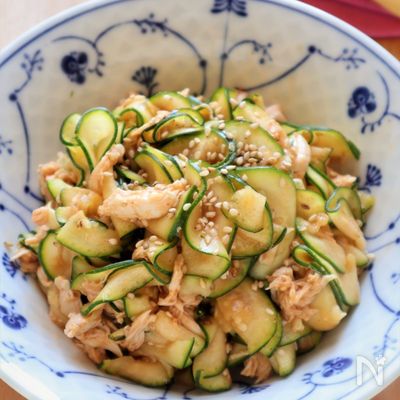 やみつき!ズッキーニとしっとりささみの韓国風サラダ