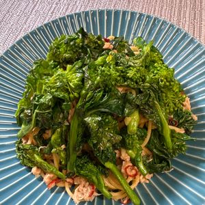 楽ラク手抜キッチン🐶🐾の作ってみた!投稿(ツナ缶使って【菜花のスパゲッティ】)