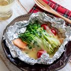 鮭と豆苗のチーズ♪ホイル焼き