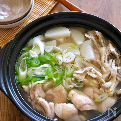 免疫力アップ!*具だくさん旨塩鶏鍋*