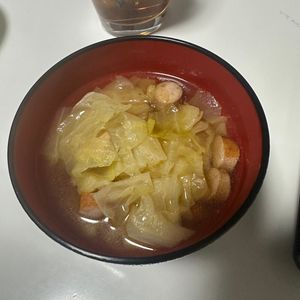 しんやの作ってみた!投稿(【キャベツとウインナーのスープ】絶品！簡単褒められスープ♡)
