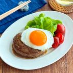 優しい甘めの照り焼きソースで♩てりたまハンバーグ