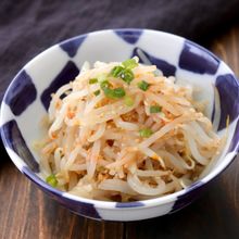 やみつき!止まらないレンジで簡単もやしナムル