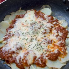 【ワンパン10分で】じゃがいものミートチーズ焼き