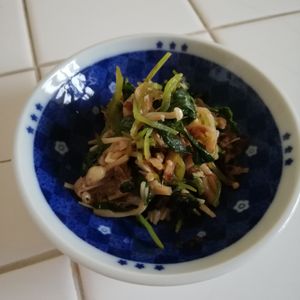 1017014の作ってみた!投稿(お湯をかけるだけ♪『えのきと三つ葉のゆずポンおかか和え』)