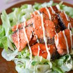 レタスと一緒にうまうま♪『鮭のマヨ♡レタス』