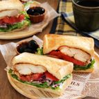 下味冷凍で簡単！タンドリーチキンのサンドイッチ