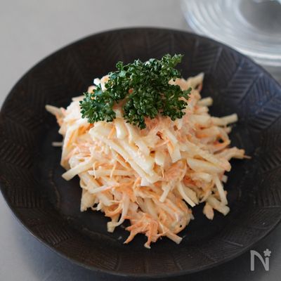 【ぱぱっと副菜】大根とにんじんのツナマヨサラダ