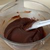 【まるでアポロ!?】濃厚♡いちごの生チョコブラウニーの工程4