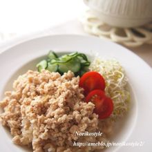 はちみつ鶏そぼろ丼