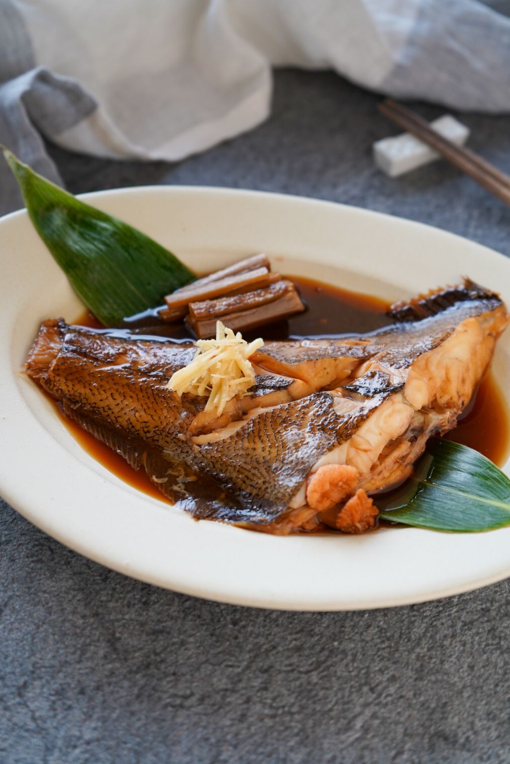 あの石田ゆり子が絶賛。「こんなのが欲しかった！」なポーチって